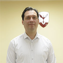 Игор Лазаров